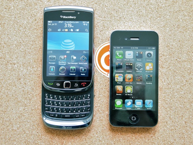 blackberry-torch-9800-vs-1