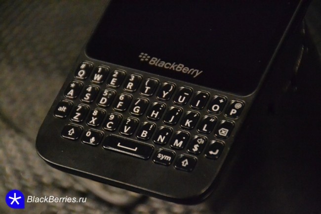 BlackBerry-Q5-4
