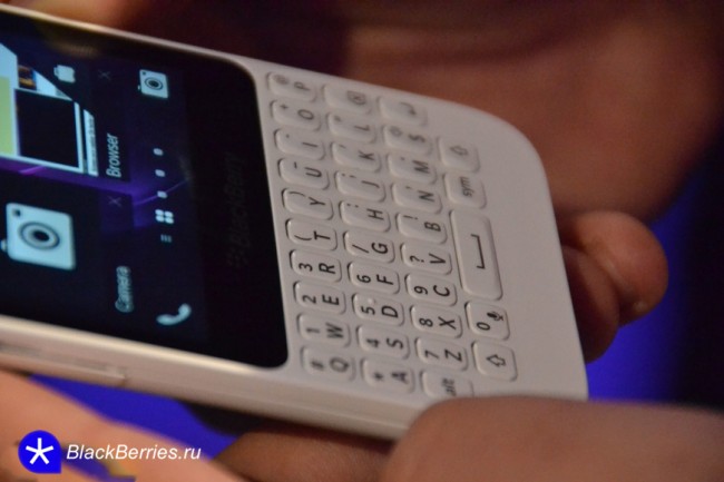 BlackBerry-Q5-8