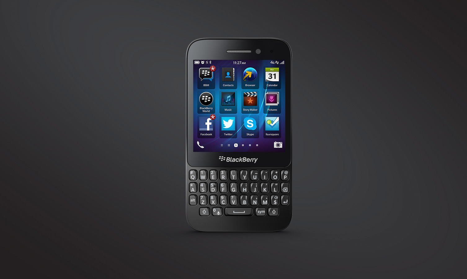 Новые официальные фотографии BlackBerry Q5.
