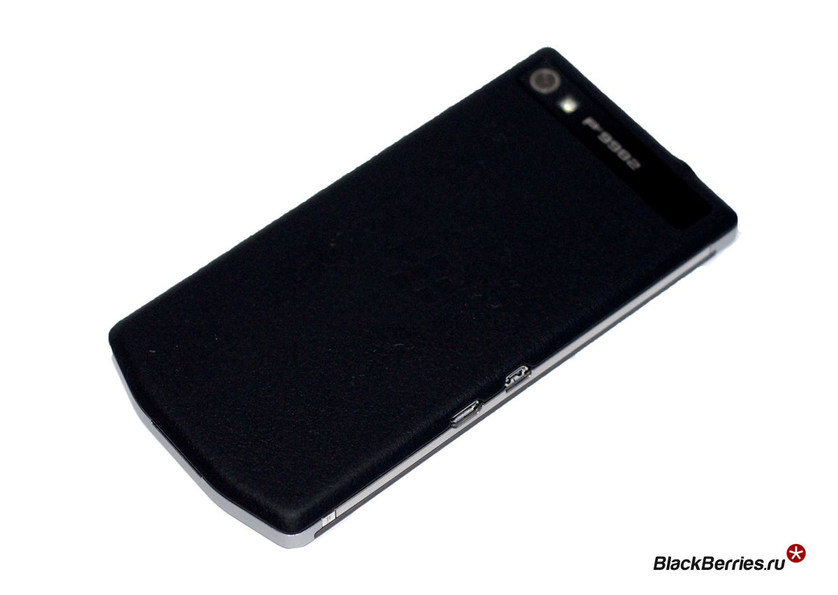 BlackBerry-P9982-Porsche-Design-19