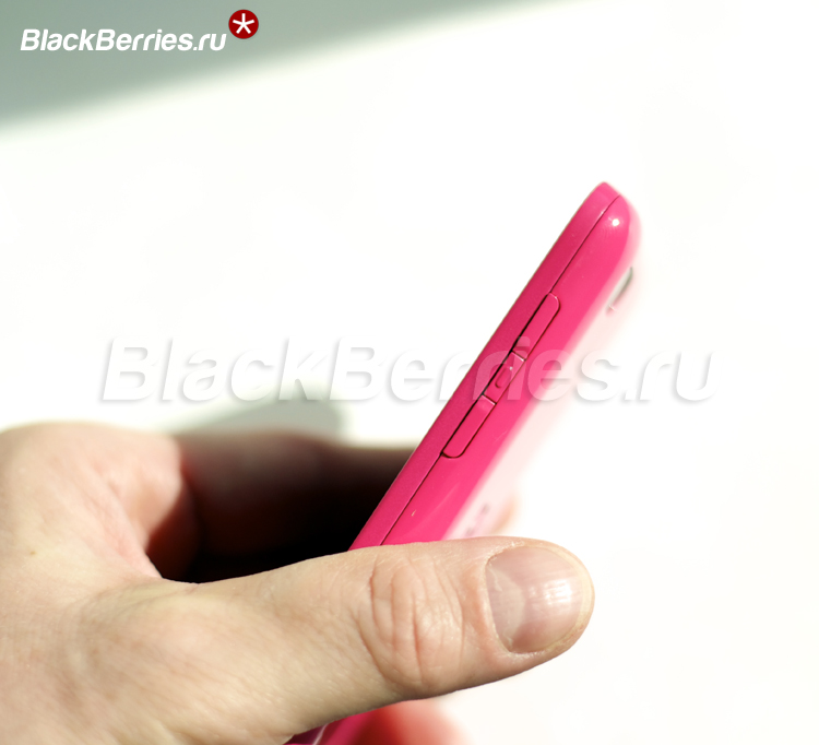 BlackBerry-Q5-Pink-96