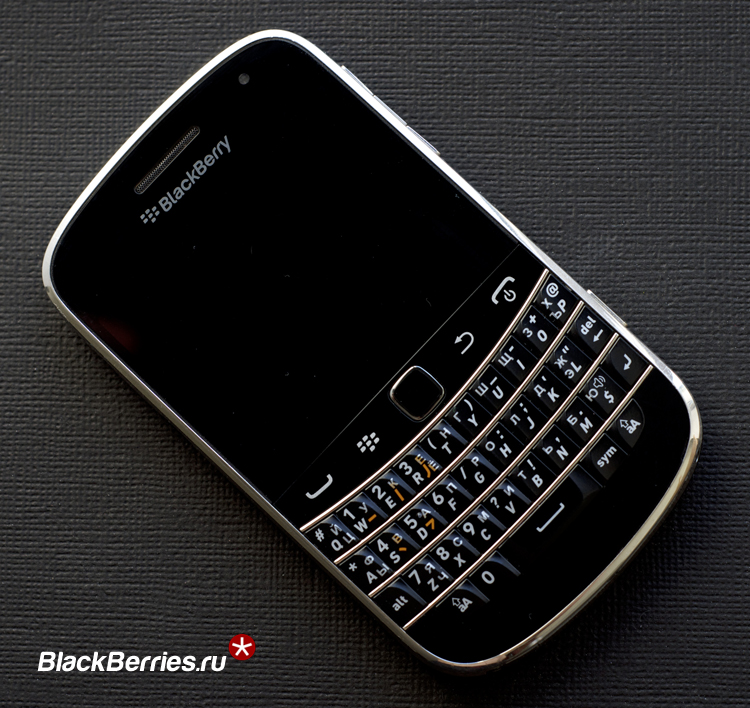 BlackBerry-9900-Bold-8