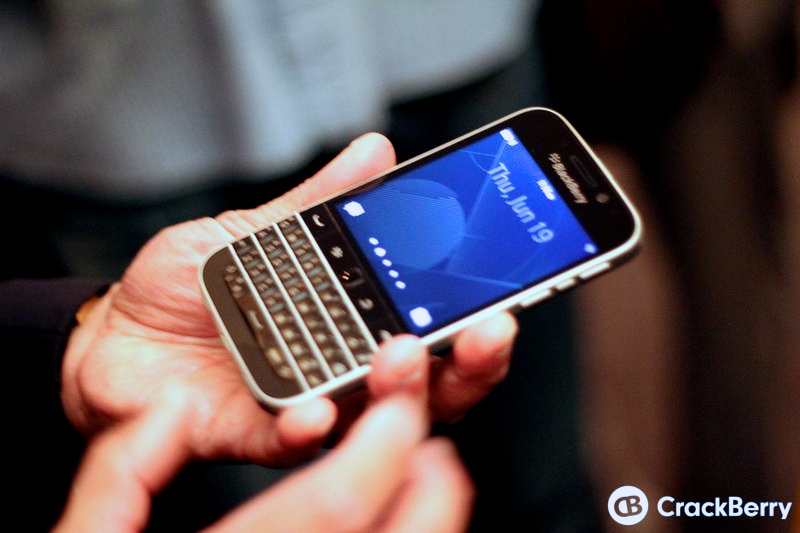 BlackBerry-Classic-16