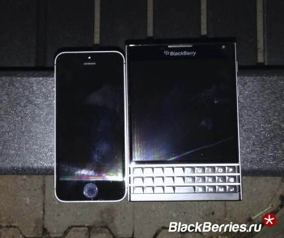 BlackBerry-Passport-iPhone