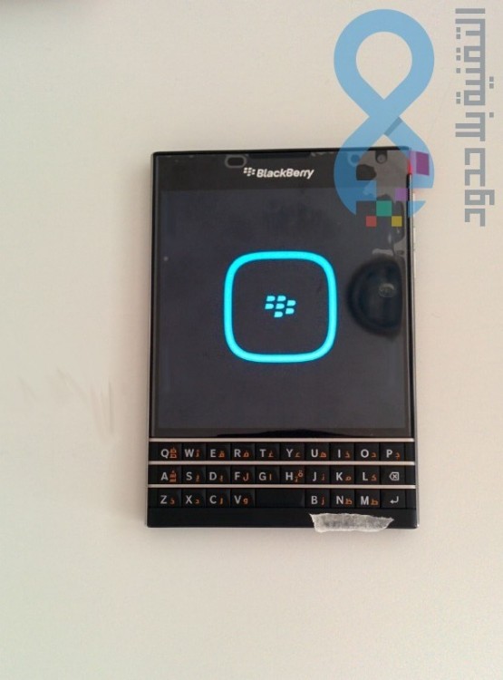 blackberry-passport-15