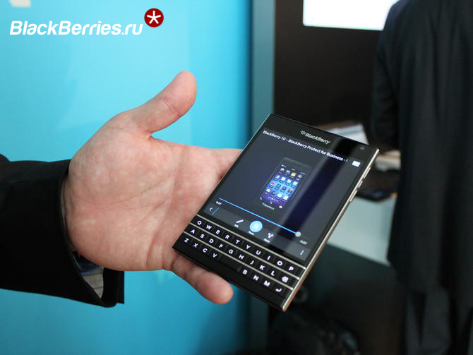 blackberry-passport17