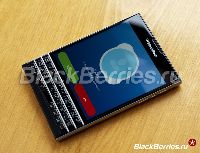 BlackBerry-Passport-05