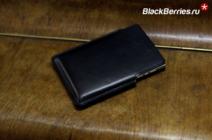 BlackBerry-Passport-Leather-Case-4