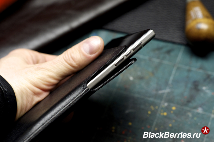 BlackBerry-Passport-Leather-Case-8