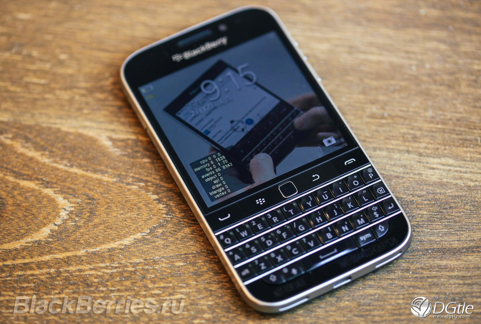 BlackBerry-Classic-15