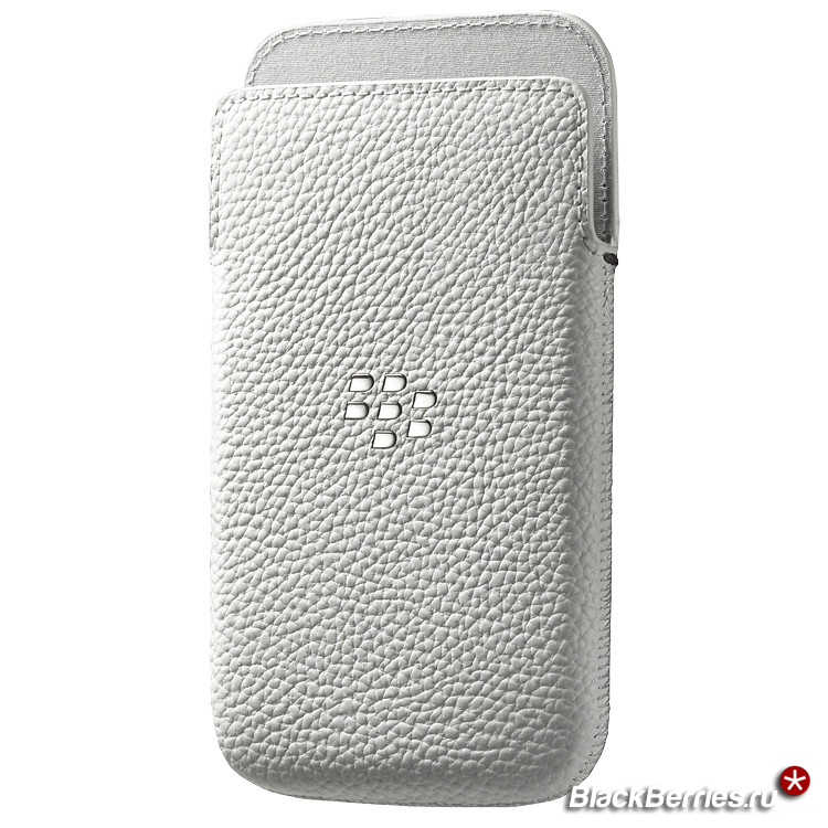 BlackBerry-Classic-White-1