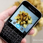 BlackBerry-Classic-vs-iPhone-Q10-Passport-24