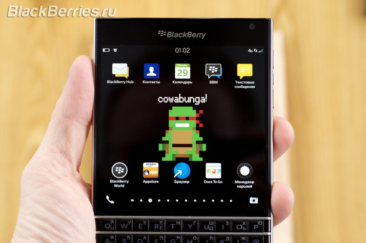 BlackBerry-Passport-HomeScreen-1