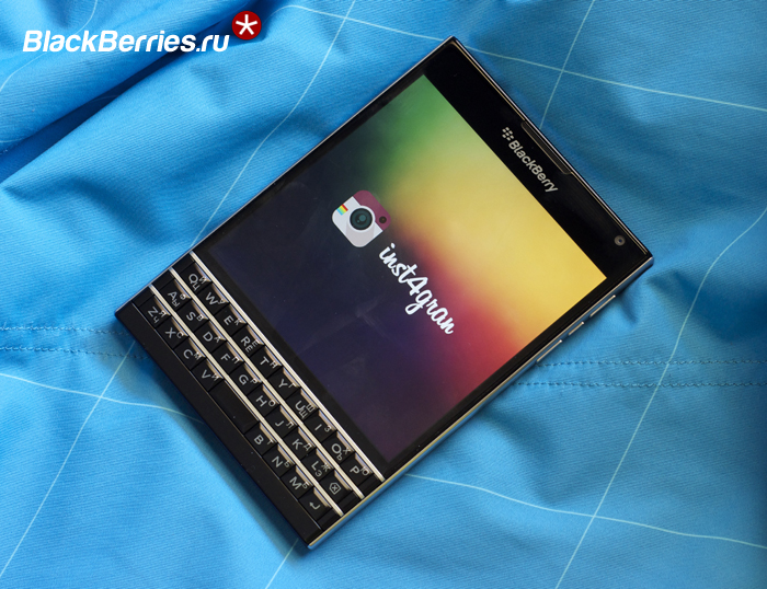 BlackBerry-Passport-Inst4gran