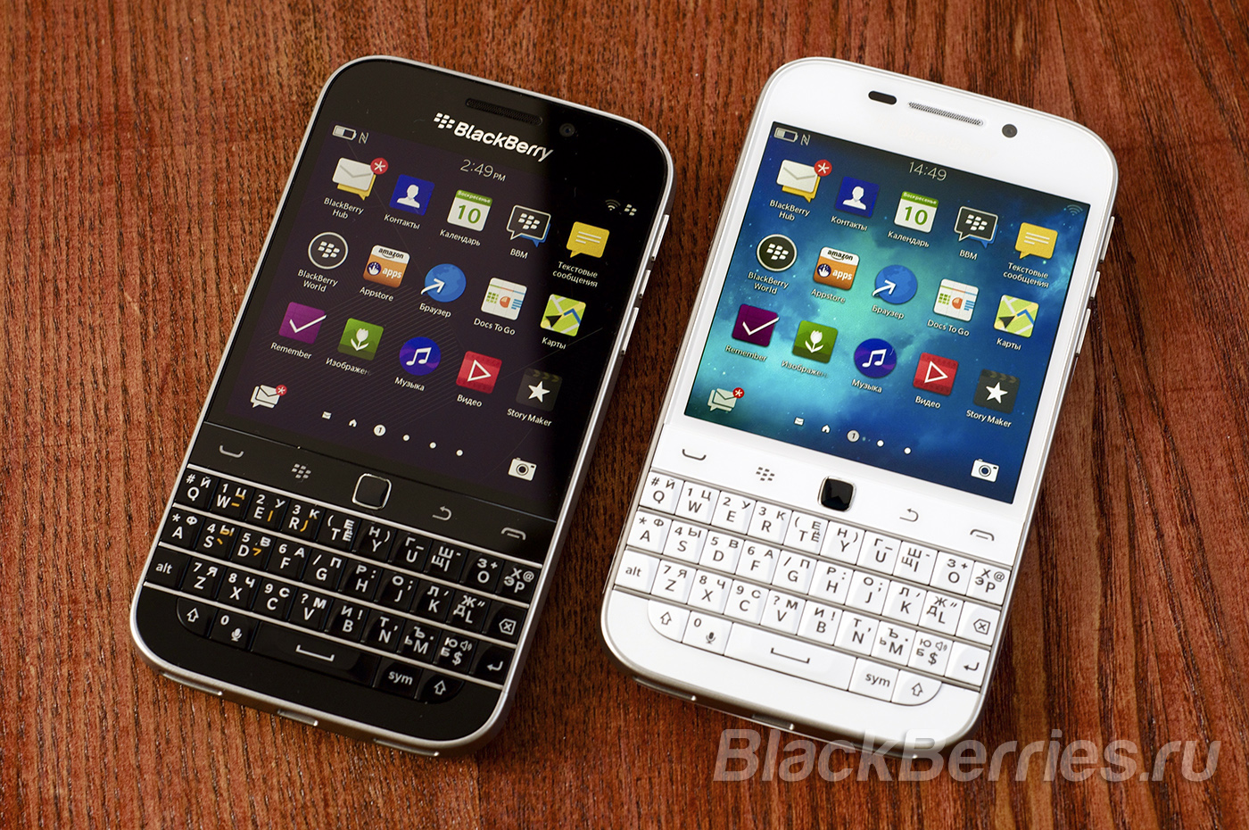 BlackBerry-Classic-White-13