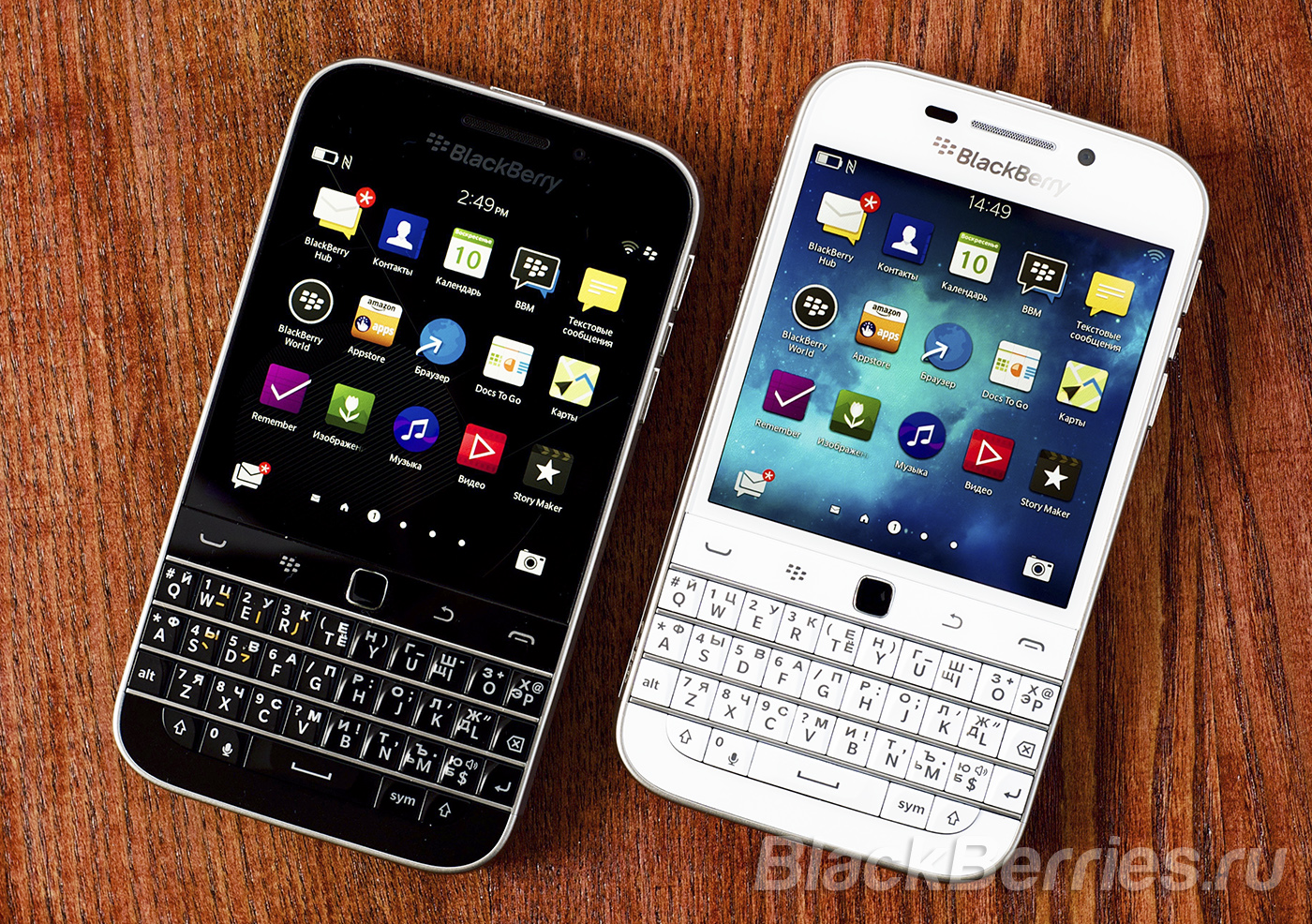 BlackBerry-Classic-White-14