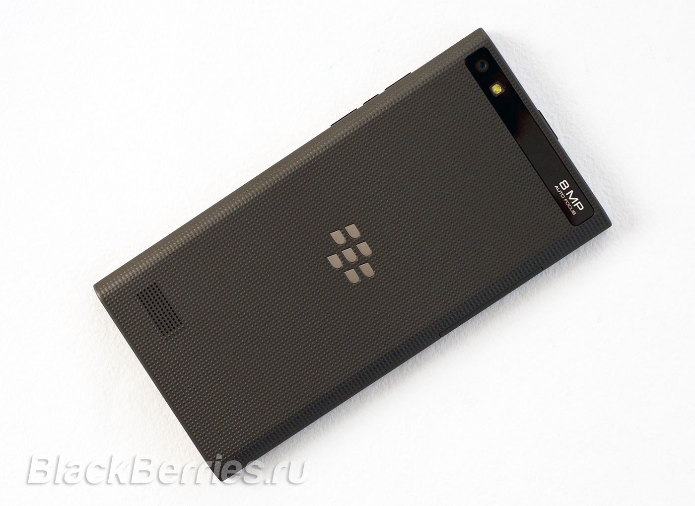 BlackBerry-Leap-39