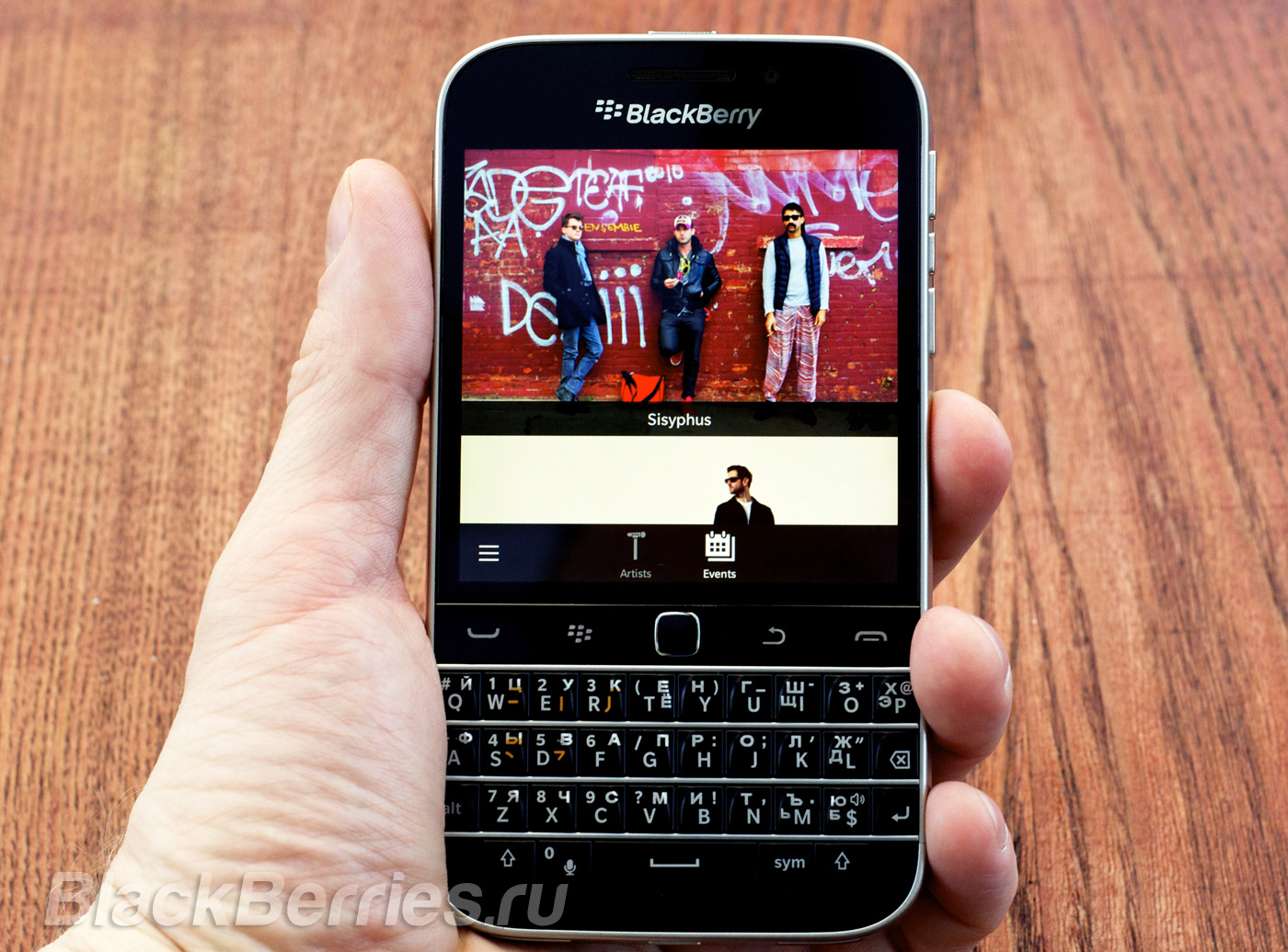 BlackBerry-Classic-FM