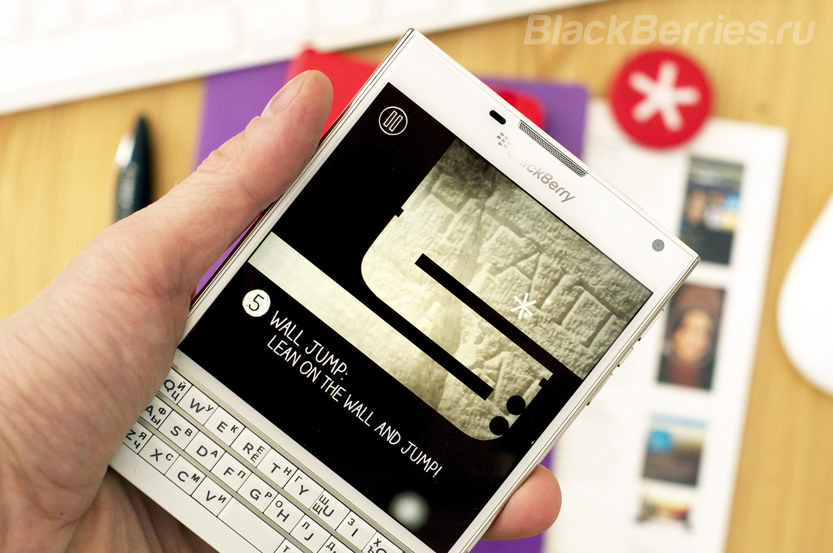 BlackBerry-Passport-Apps-White-05