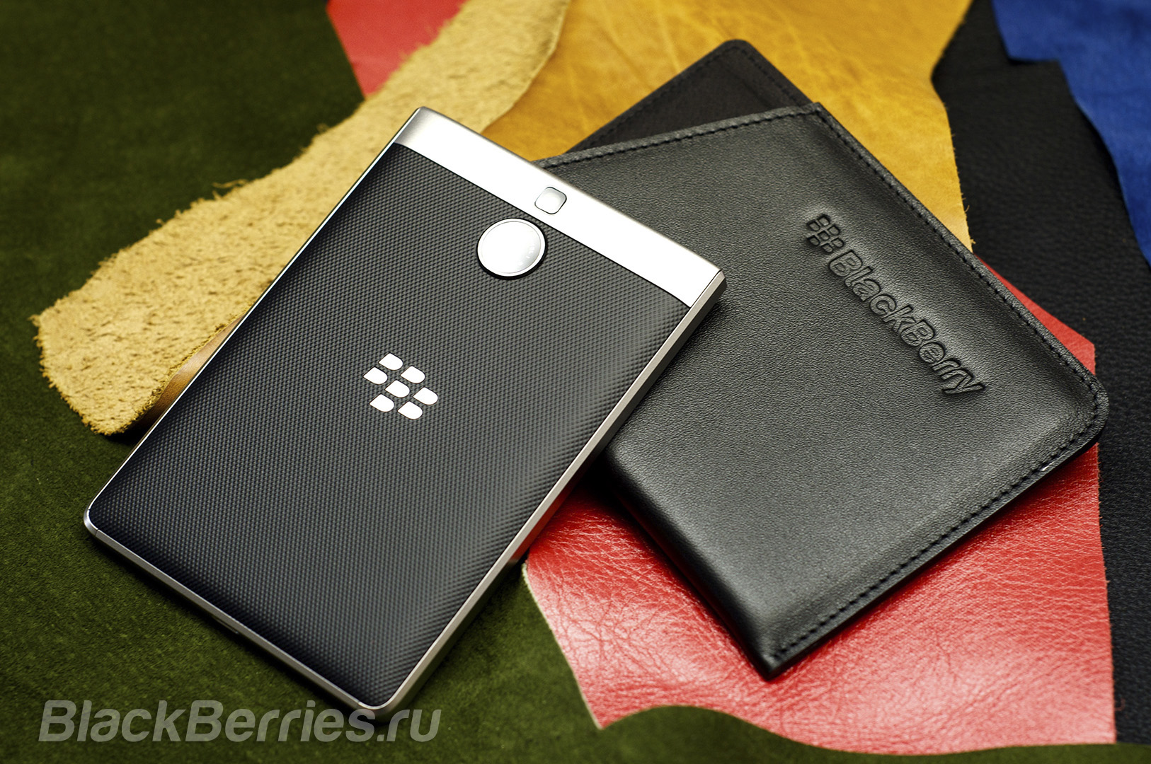 BlackBerry-Passport-Silver-Cases-12