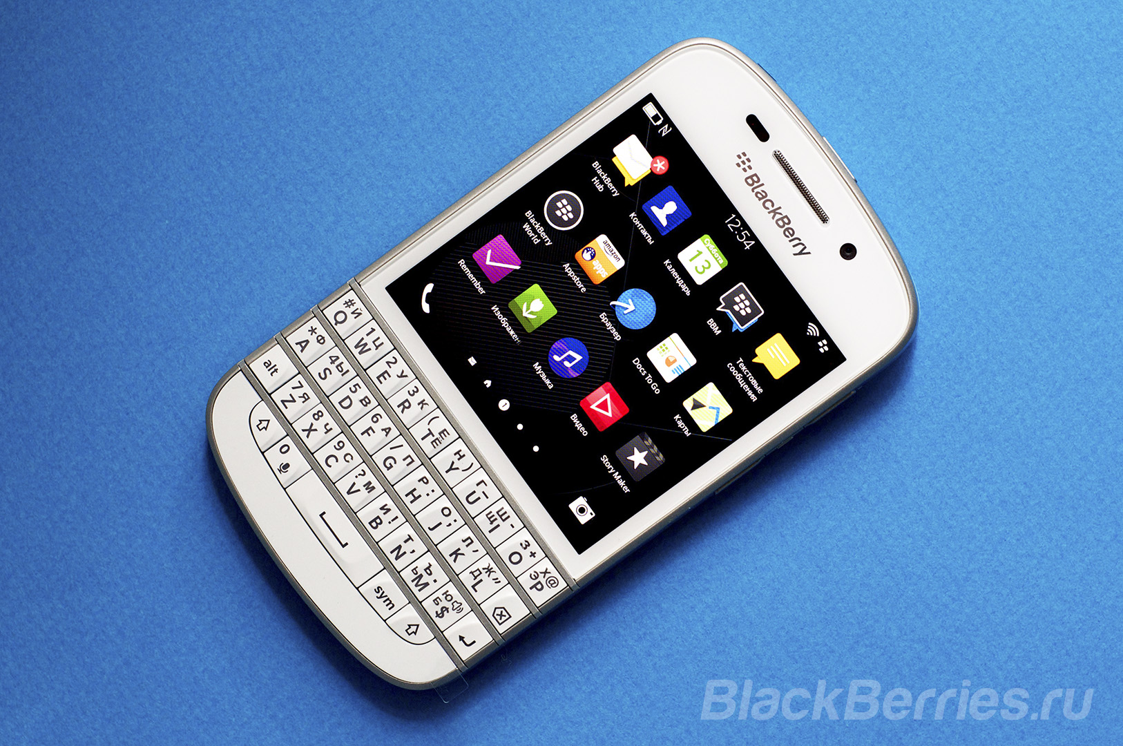 BlackBerry-Q10-White