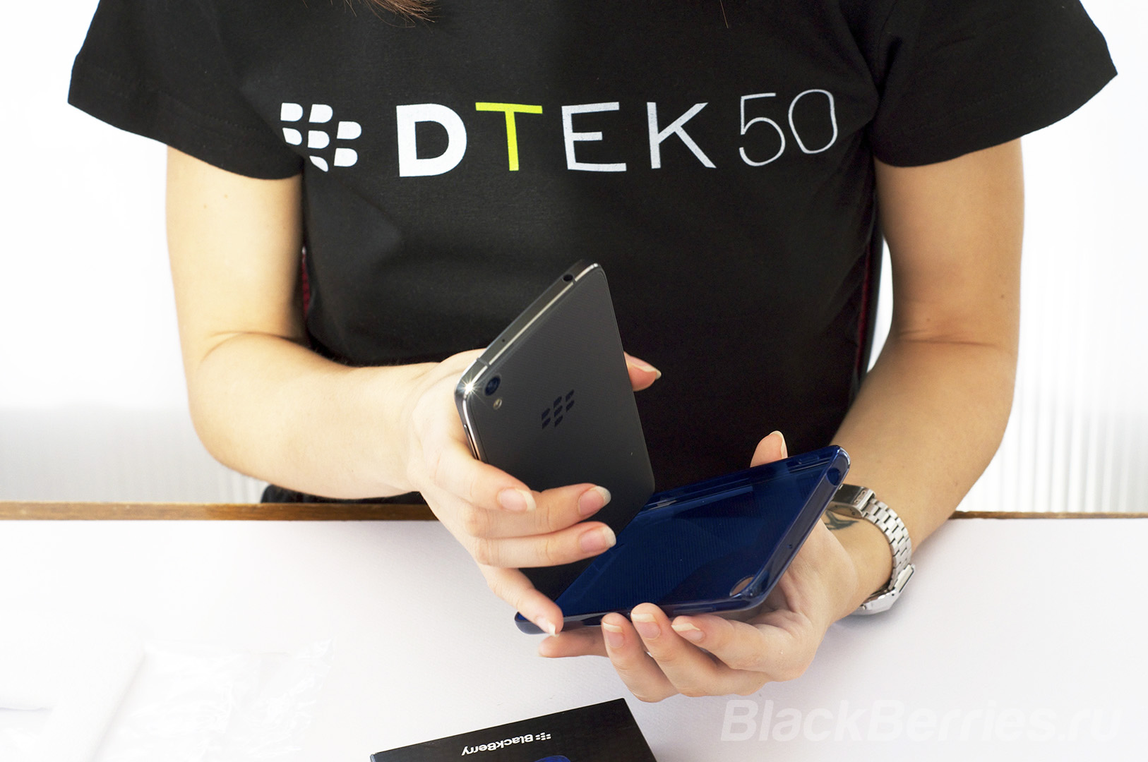BlackBerry-DTEK50-Cases-05