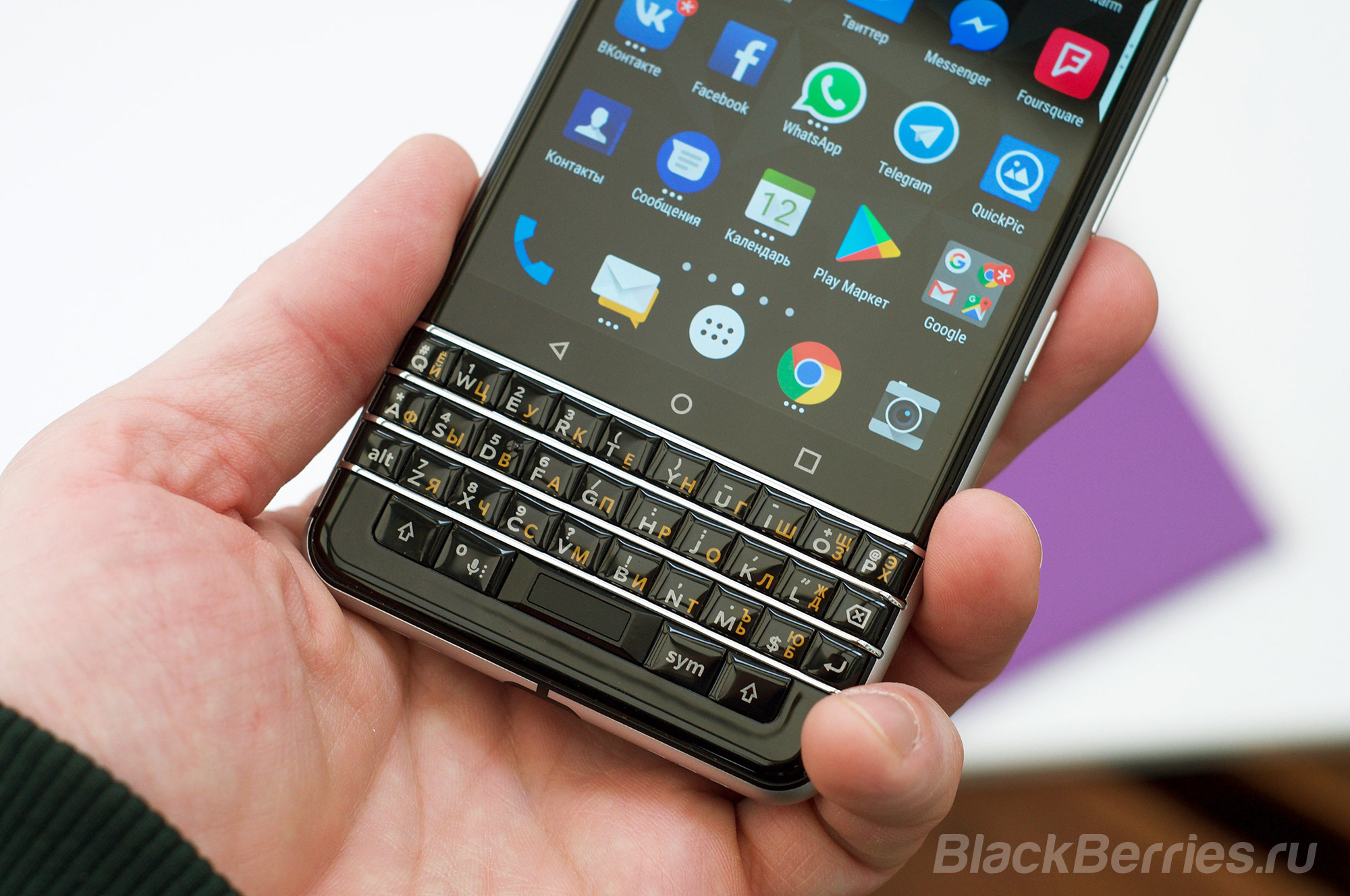 Обзор BlackBerry KEYone c русской клавиатурой | BlackBerry в России